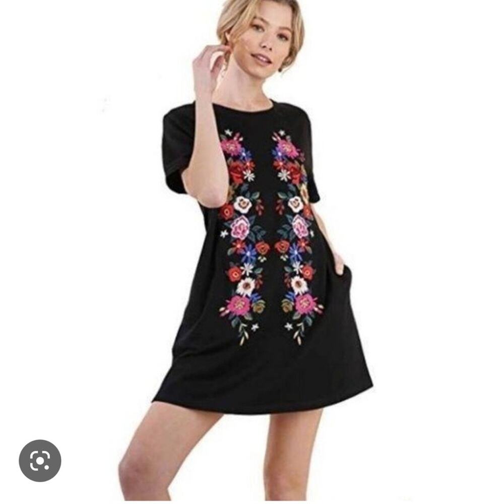 Umgee Beach Please Embroidered Cover Up Dress Small Vacation Mini Pockets